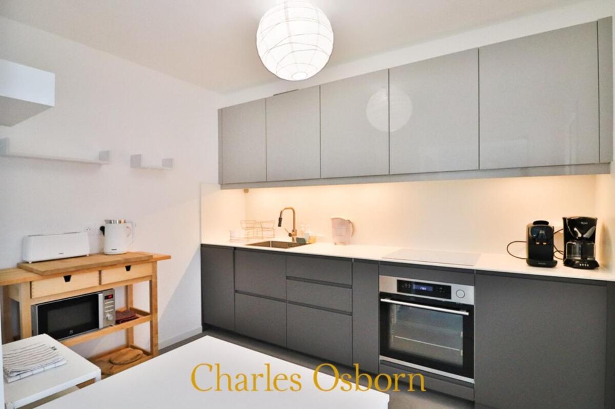 Tadacorbu - Apt Renove 3*, Calme En Centre-Ville سُت المظهر الخارجي الصورة